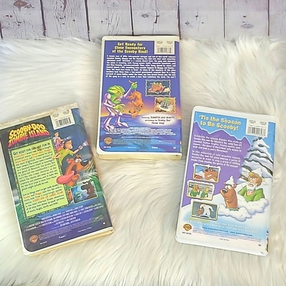 Scooby-Doo VHS Tape Movie Bundle Alien Invaders Zombie Island Winter Wonderdog - Picture 9 of 17